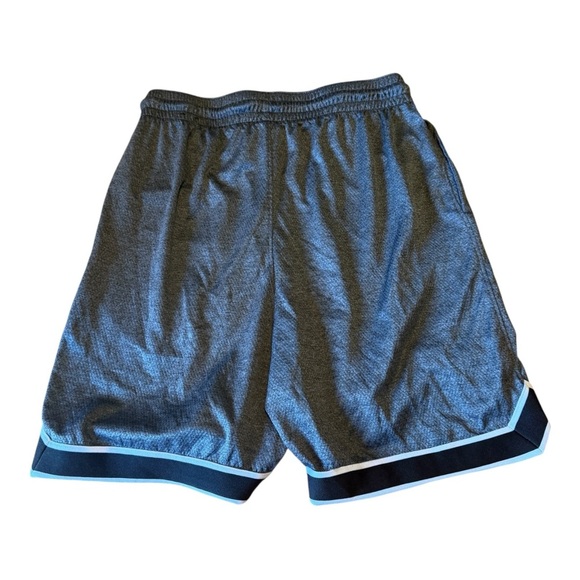 Legend Shorts Mens Large Charcoal Stretch Waist Lightweight Running Training - Picture 4 of 7